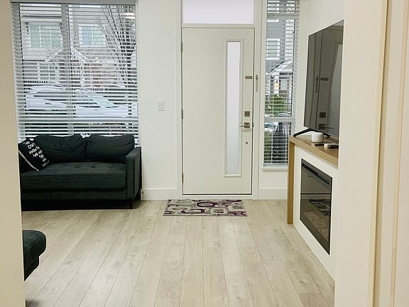 2nd image of 2825 159th St