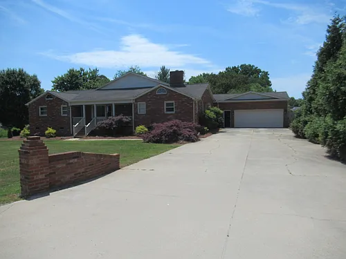 7800 Cherry Point Dr Photo 1