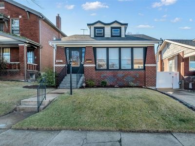 6742 Marquette Ave, Saint Louis, MO, 63139