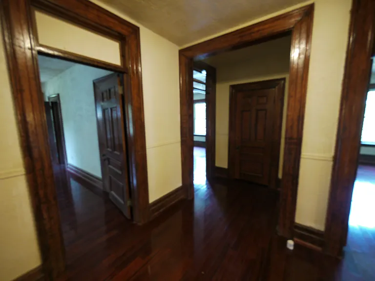 231 W Steuben St #2 — Photo 15
