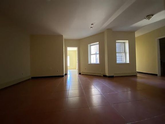 2nd image of 151 S Broadway