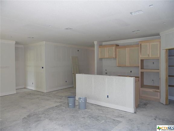 5th image of 7218 Golden Heart Dr
