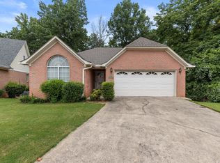 214 Treetop Point, Florence, AL 35630