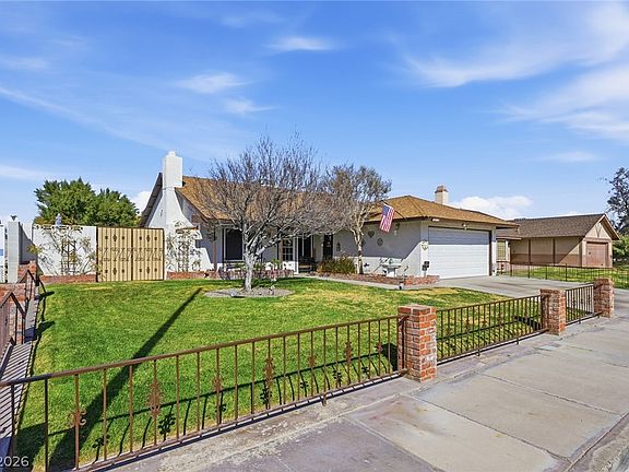 2nd image of 5912 Carpenteria Way