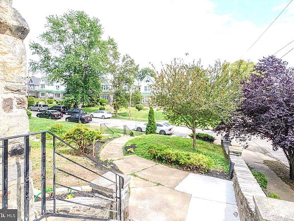 4th image of 5447 Wyndale Ave
