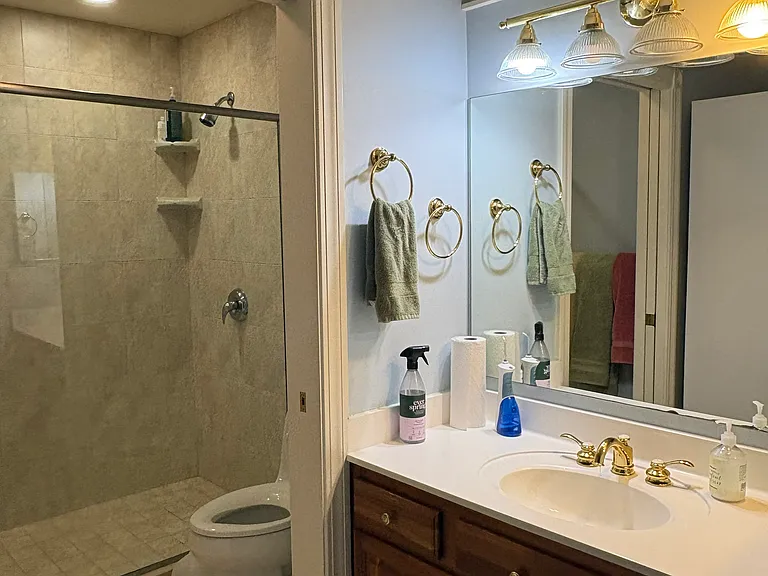 360 W Washington Ave #1001 — Photo 9