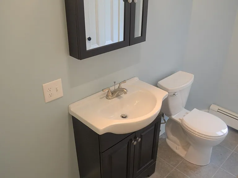 5 Laurel St #5 — Photo 6