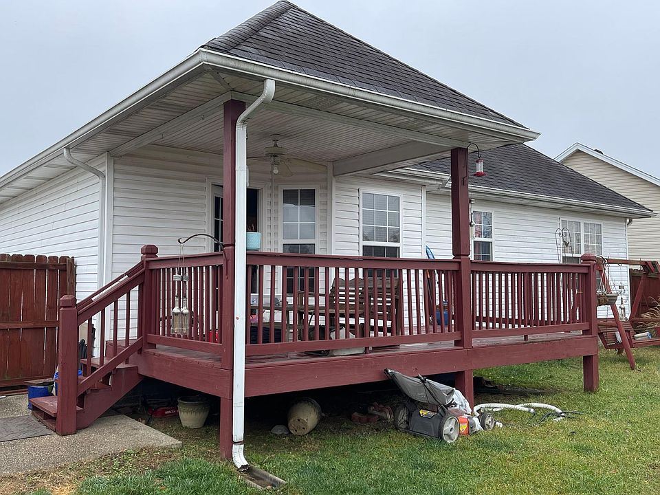 1st image of 720 Tecumseh Dr