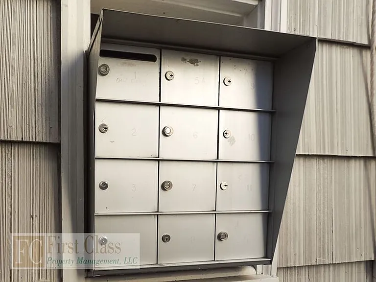 2708 NE Sandy Blvd #2 — Photo 13