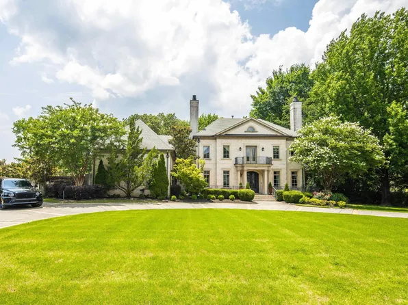 9039 Hollybrook Ln N, Memphis, TN 38138