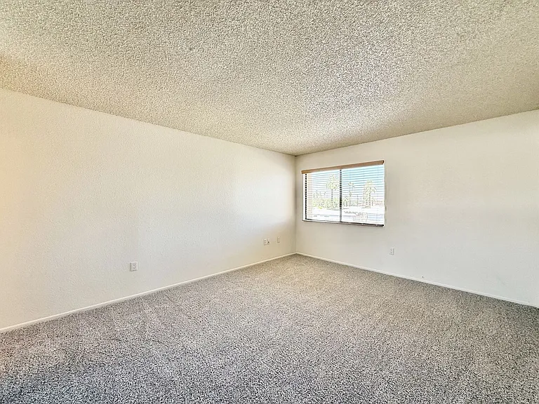 45485 Sunset Ln #3 — Photo 9