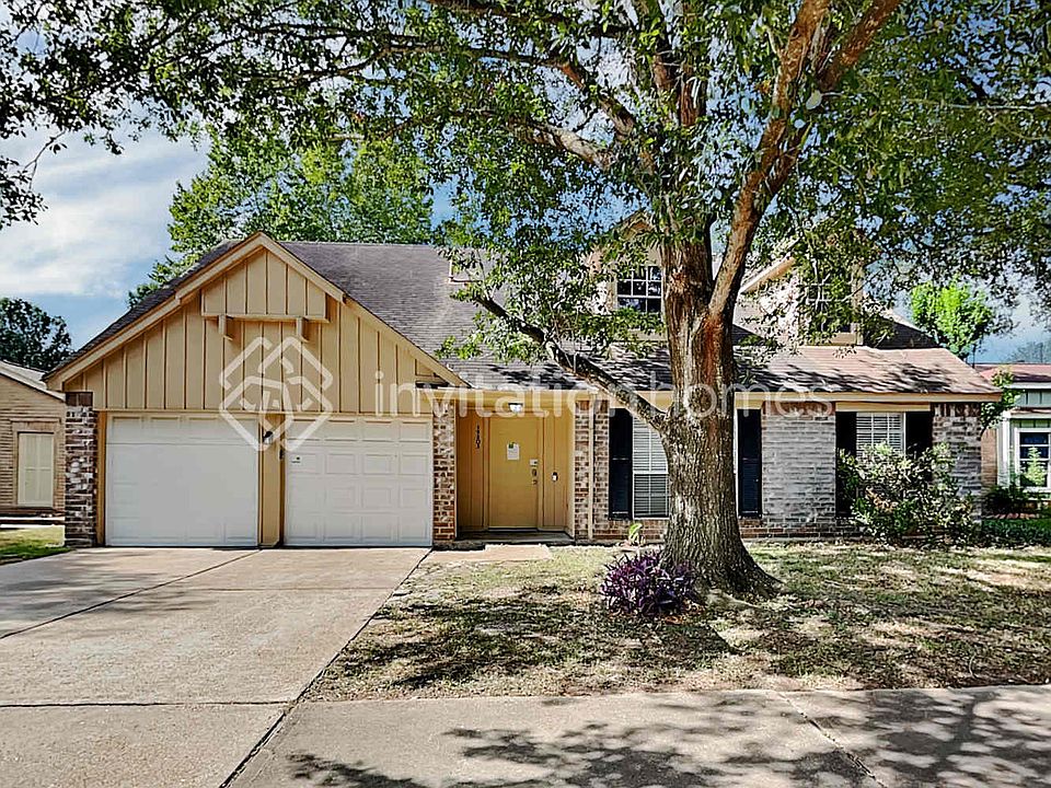 1st image of 19803 Edensborough Dr
