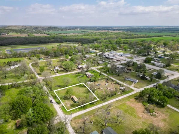 120 S Jefferson St, Elk City, KS 67344