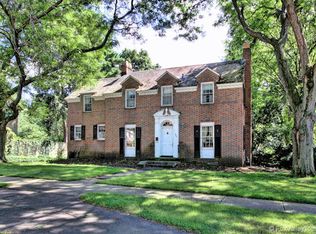 1320 Garfield Ave, Aurora, IL 60506