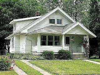 1st image of 238 E 5th St