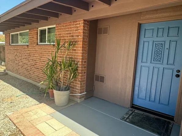 7433 E 18th St, Tucson, AZ 85710