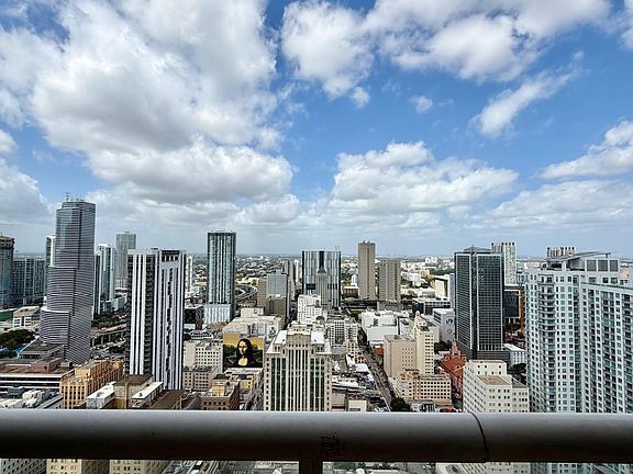 3rd image of 50 Biscayne Blvd APT 4507