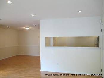 3rd image of 13 Mulberry St