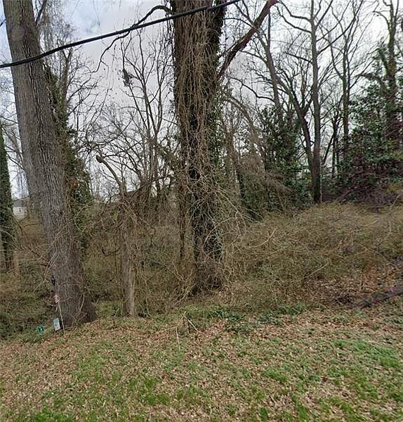 1st image of 0 Lumpkin St #4