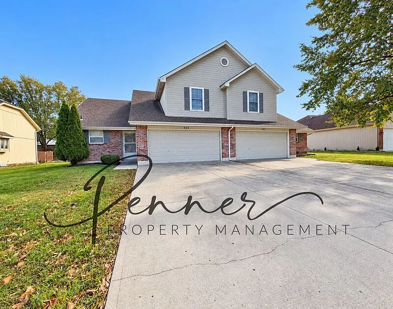 4 bed, 2.0 bath, 1780 sqft, $2,000 — Photo 1
