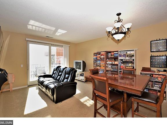 2nd image of 1070 Grandview Ct #303
