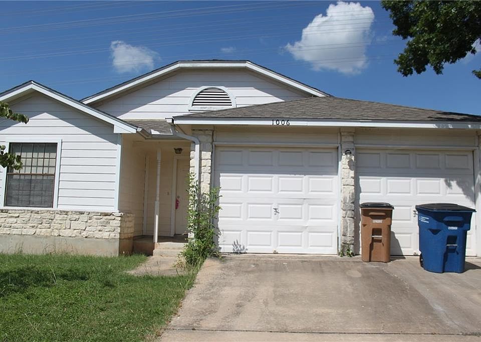 1st image of 1006 Peggotty Pl