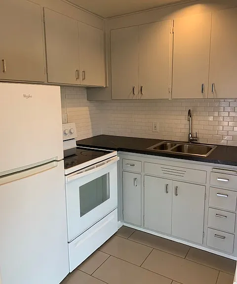 2611 NE 65th St #2 — Photo 7