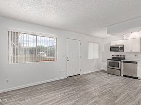 Welcome to The Sanctuary on Wilson - First Month FREE with approved application