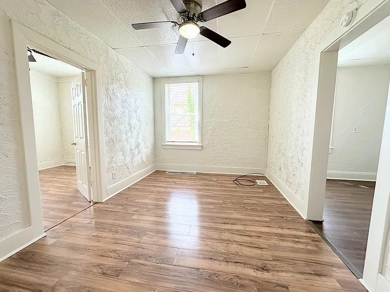802 13th St #1 — Photo 3