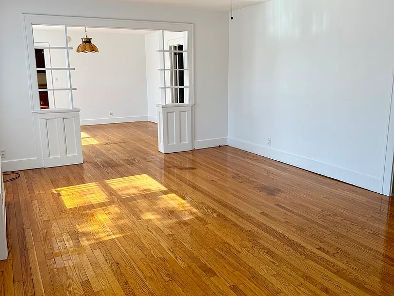 232 Riverside Dr — Photo 10
