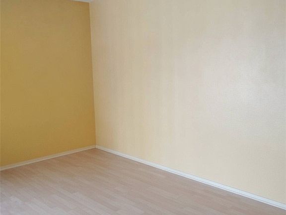 3rd image of 2110 N Los Feliz St #2021