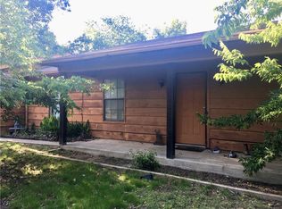 918 W Main St, Quinlan, TX 75474