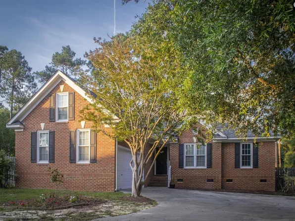 6 Woodlands Ridge Ln, Columbia, SC 29229