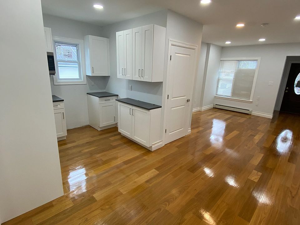 2842 Sampson Ave Bronx, NY, 10465 Apartments for Rent Zillow