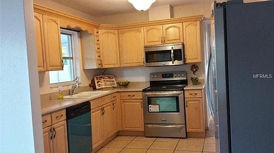 2nd image of 8833 108th St