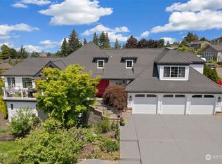 18646 5th Pl SW, Seattle, WA 98166