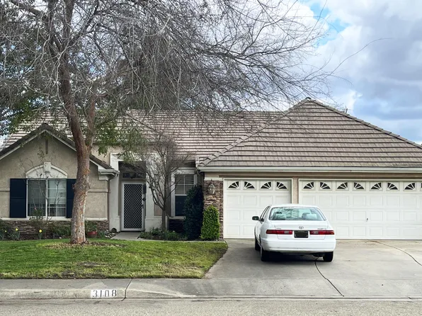 3108 S Peppertree Court, Visalia, CA 93277