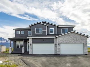 6910 E Gateway Dr, Palmer, AK 99645
