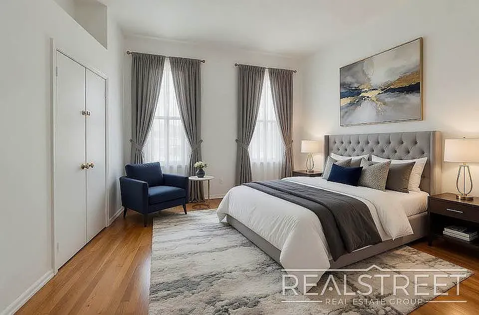 14 Harrison Place — Photo 2