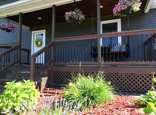 79 Meadow Rd, Milton, VT 05468