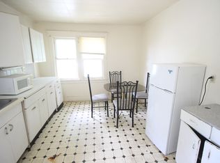 106 N Busey Ave, Urbana, IL 61801