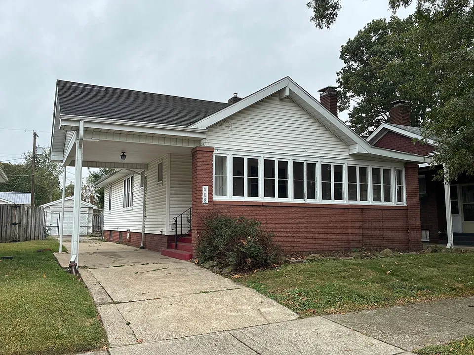 608 Monterey Ave