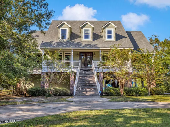 10051 Cain Rd, Bay Saint Louis, MS 39520