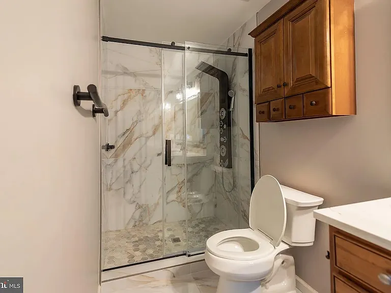 43 Wiltshire Dr — Photo 14