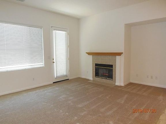 5th image of 2923 Safford Ave