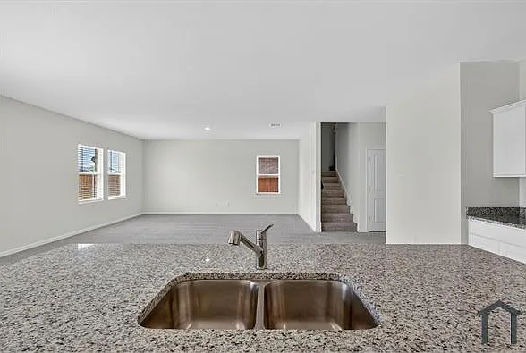 1257 Herring Dr — Photo 9