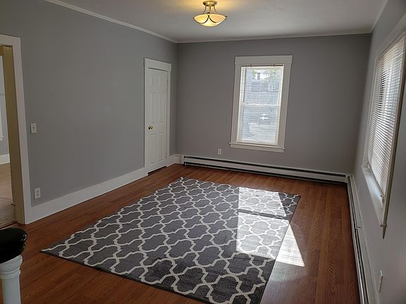 Living room 12' X 20'