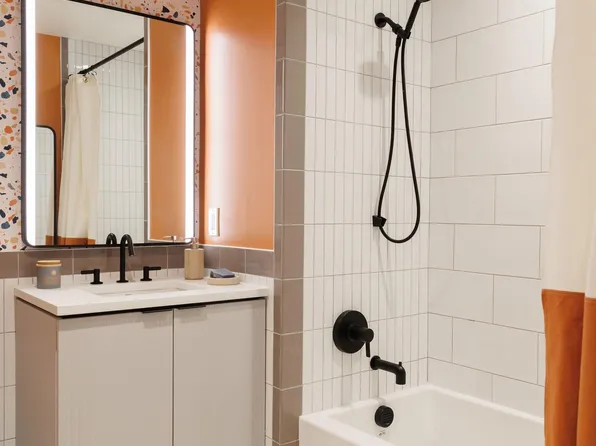 180 Morgan Street image 108 of 140