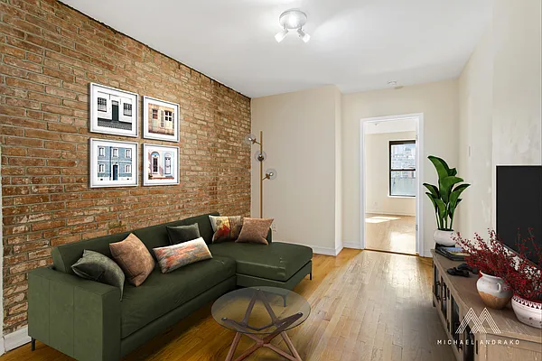 Rented by Cooper & Cooper Real Estate | media 16