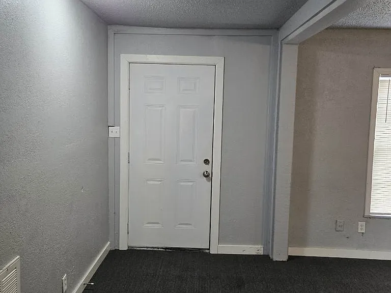 100 San Diego St — Photo 3